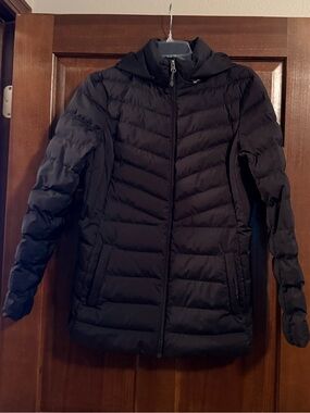 32 Degrees Women's Lightweight Black Hooded Packable Puffer Coat